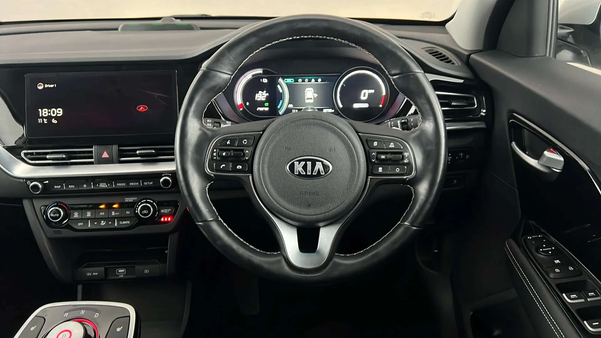 2021 KIA E-NIRO 2021 KIA E-NIRO