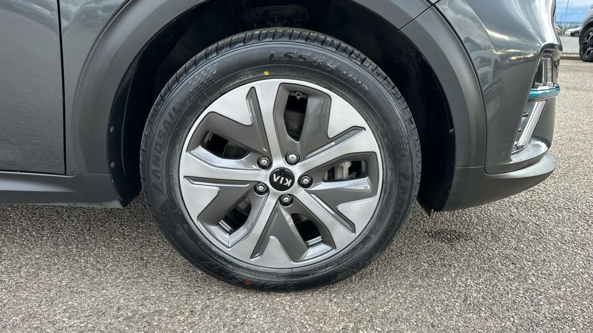 2021 KIA E-NIRO 2021 KIA E-NIRO