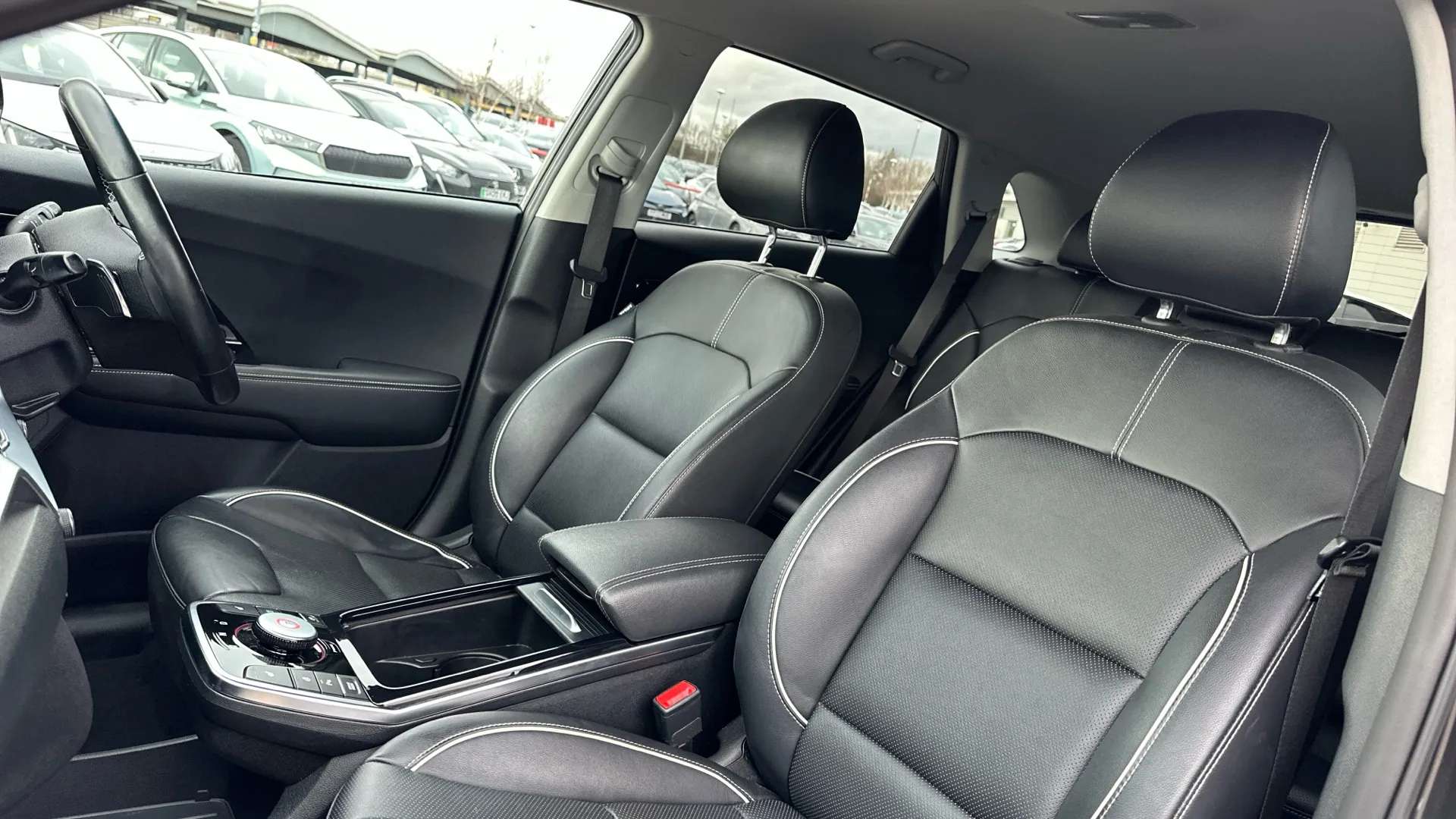 2021 KIA E-NIRO 2021 KIA E-NIRO