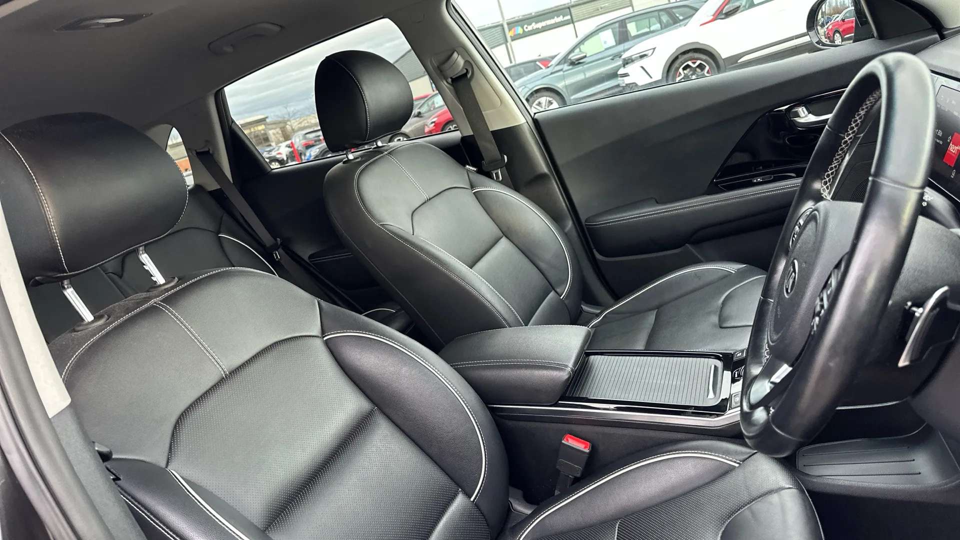 2021 KIA E-NIRO 2021 KIA E-NIRO