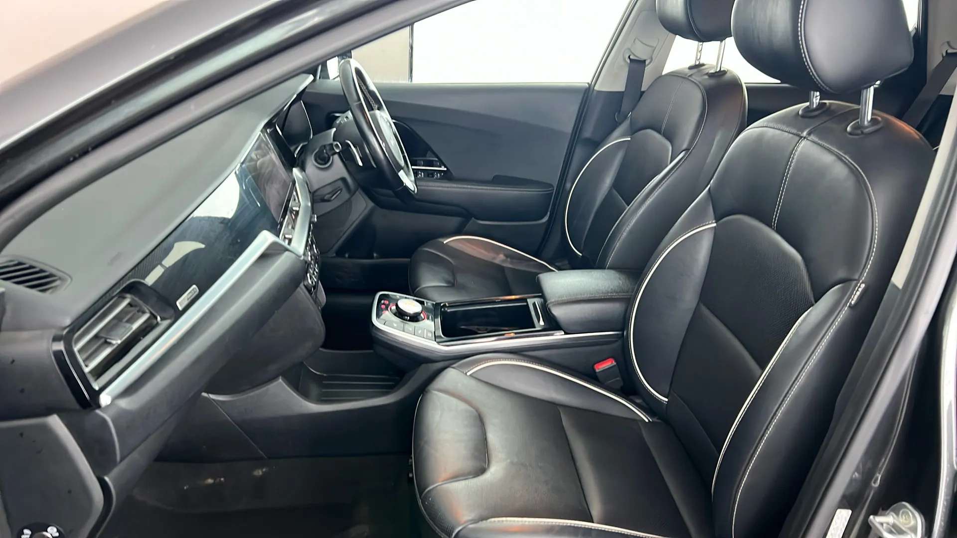 2021 KIA E-NIRO 2021 KIA E-NIRO