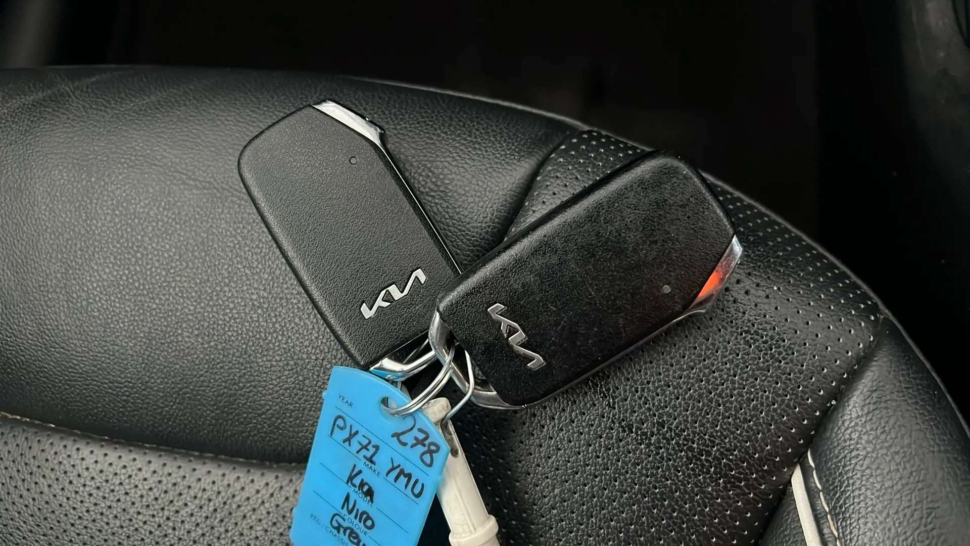 2021 KIA E-NIRO 2021 KIA E-NIRO