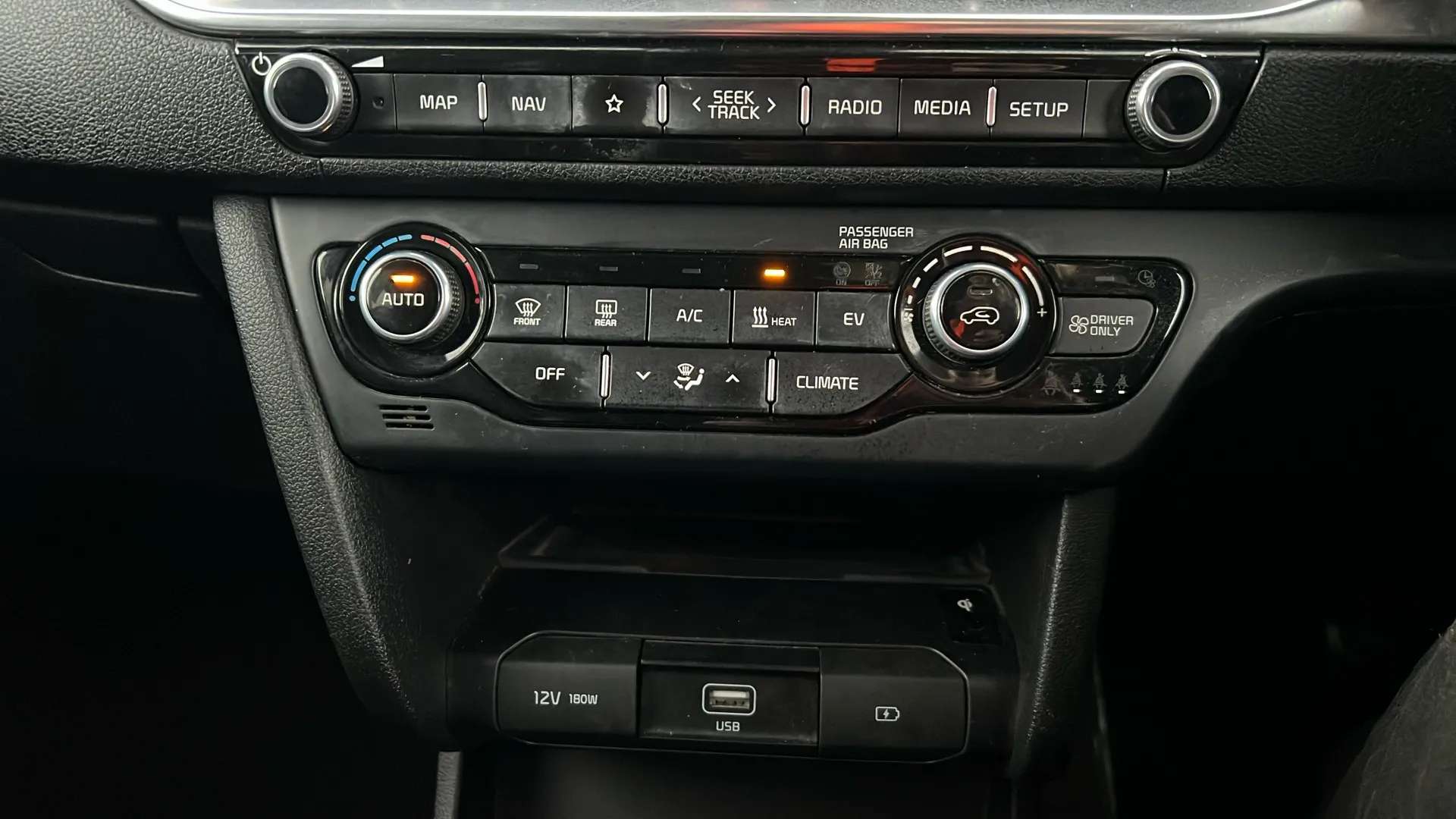 2021 KIA E-NIRO 2021 KIA E-NIRO