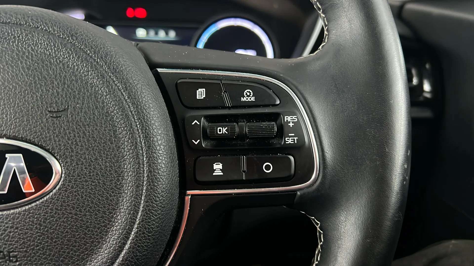 2021 KIA E-NIRO 2021 KIA E-NIRO