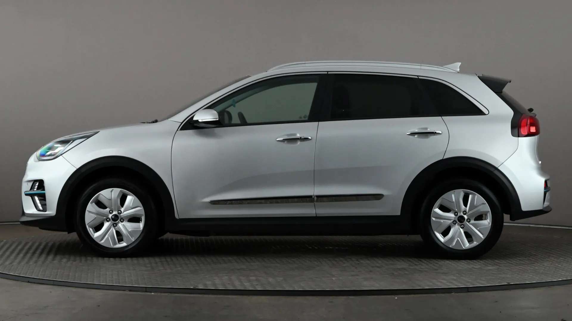 A 2021 KIA E-NIRO 150kW 4+ 64kWh Auto A 2021 KIA E-NIRO 150kW 4+ 64kWh Auto