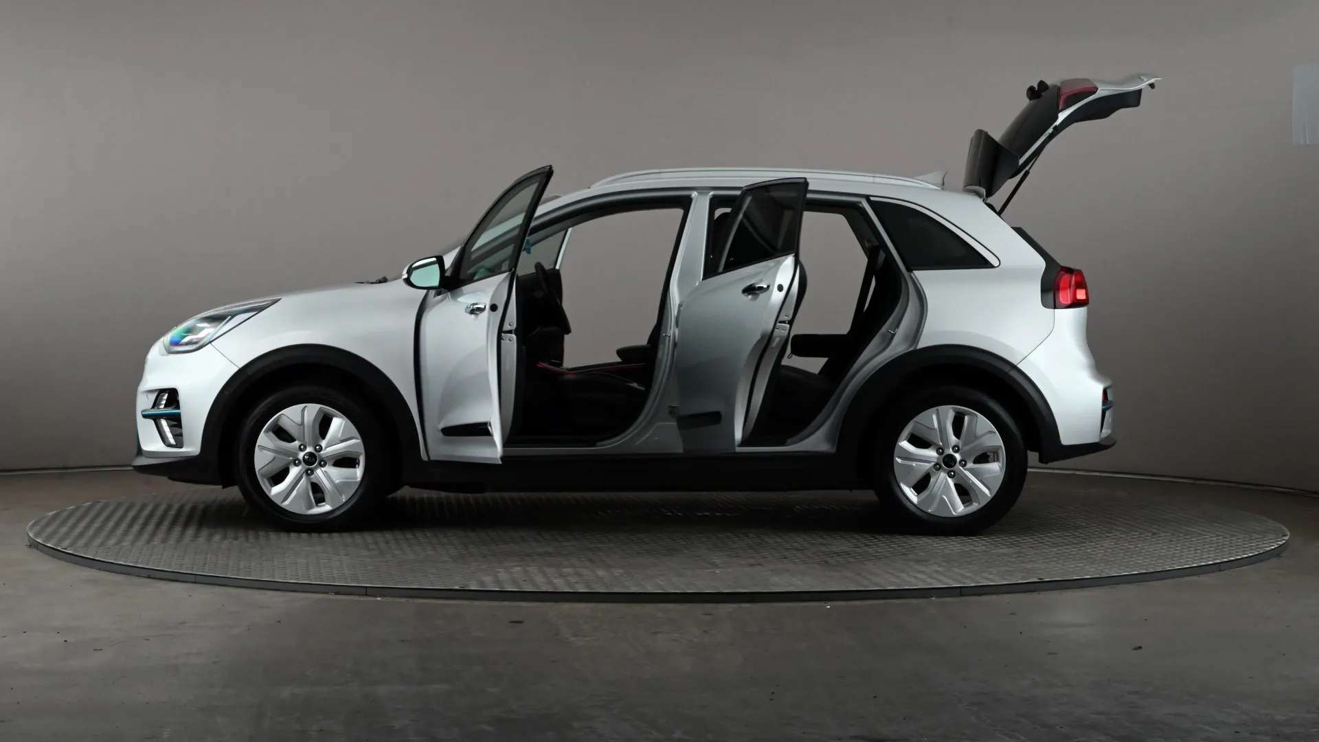 2021 KIA E-NIRO 2021 KIA E-NIRO
