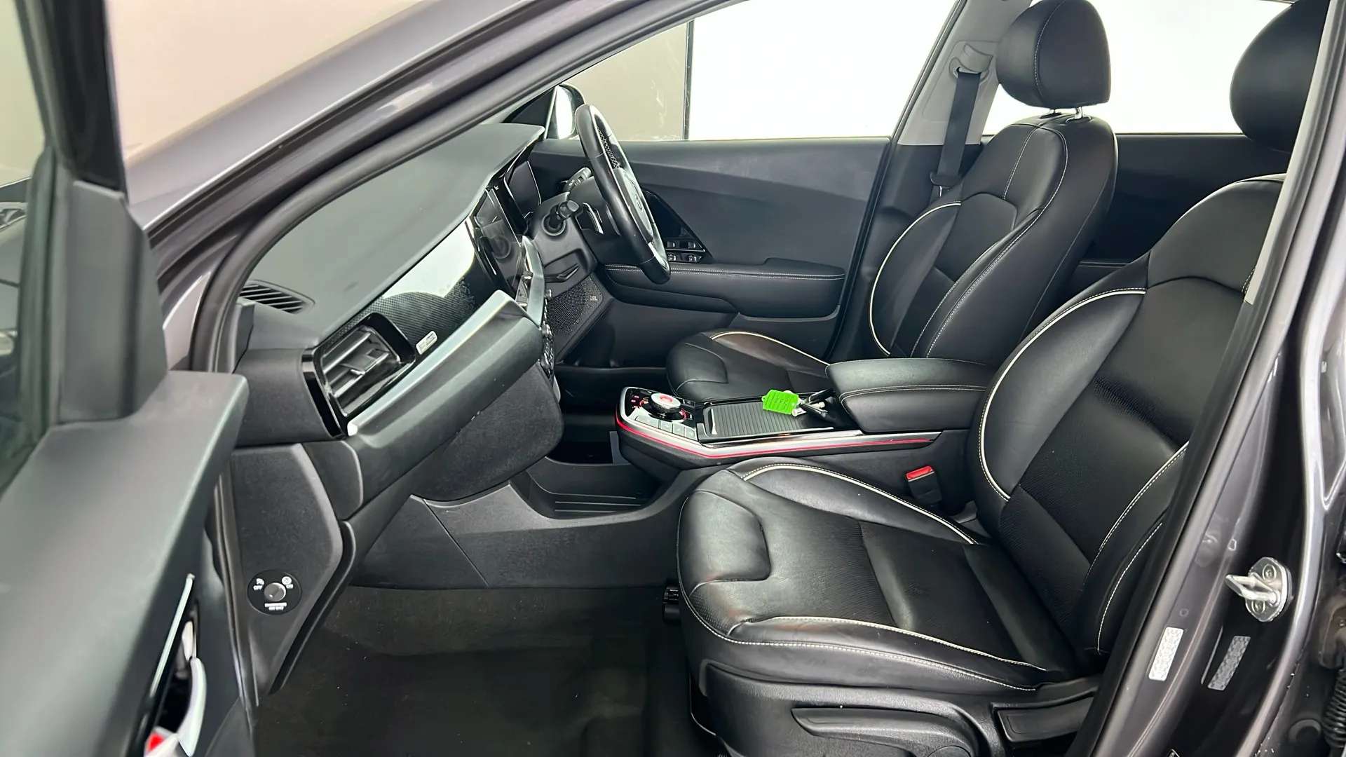 2020 KIA E-NIRO 2020 KIA E-NIRO