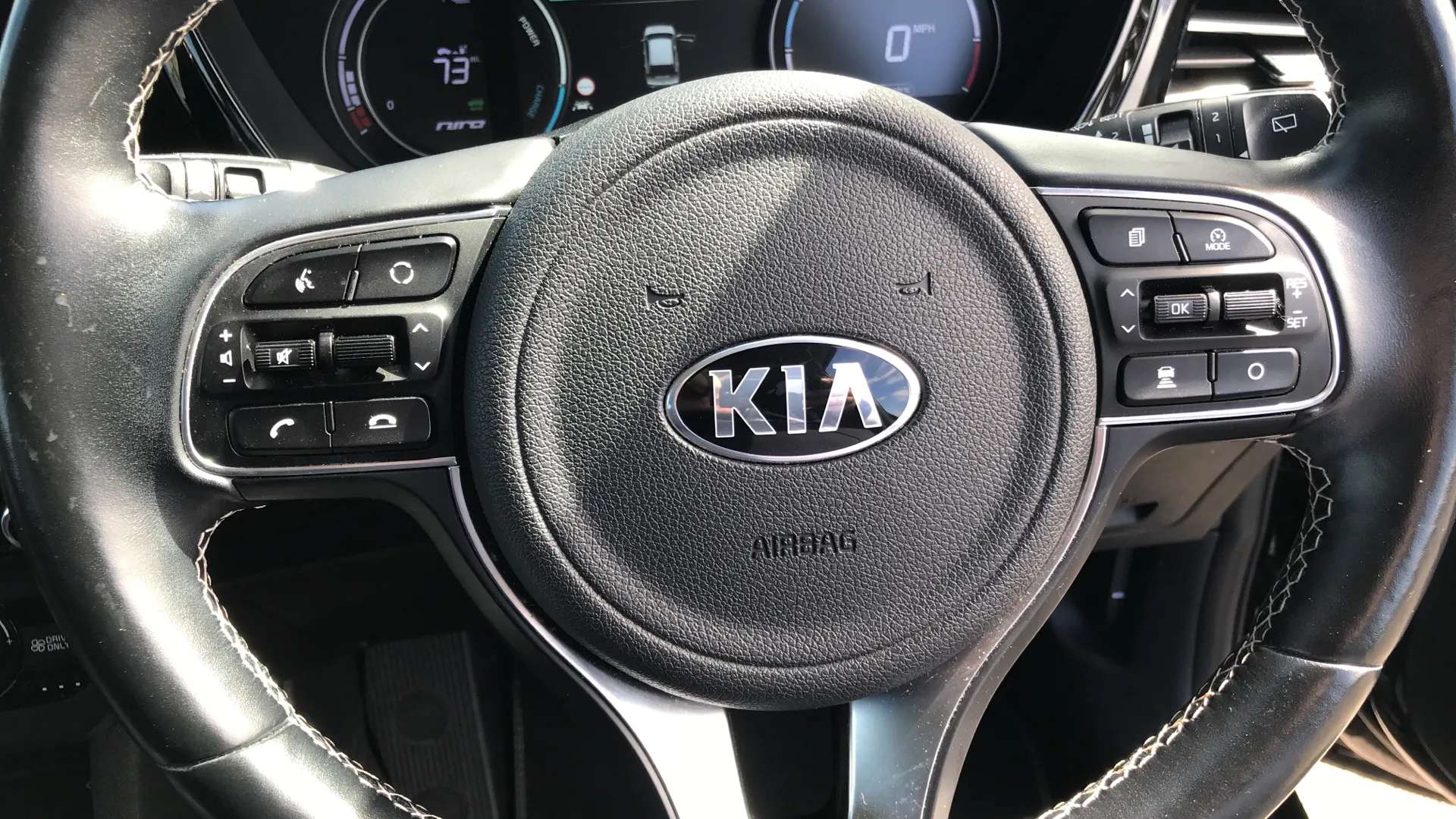 2020 KIA E-NIRO 2020 KIA E-NIRO