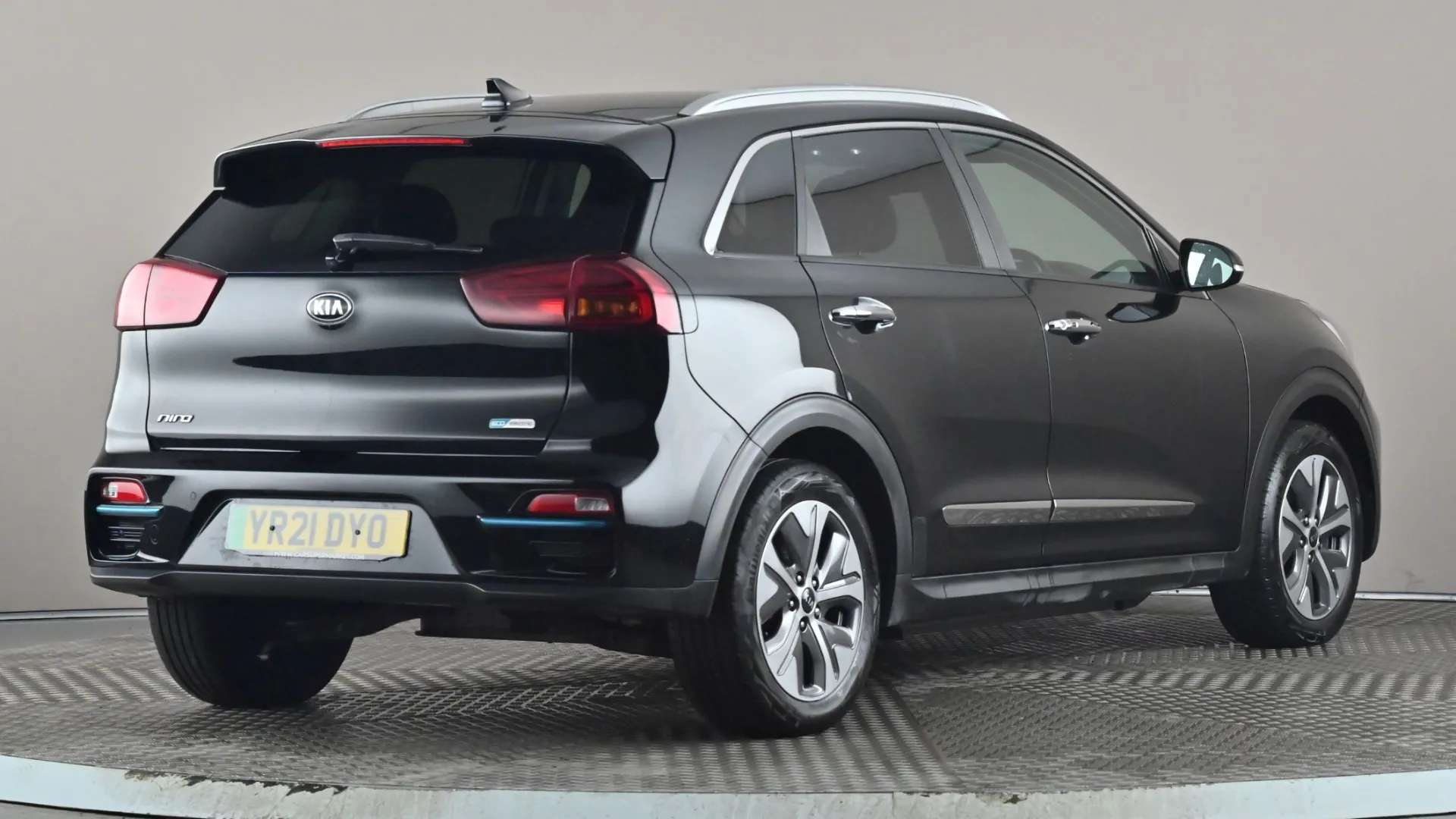 2021 KIA E-NIRO 2021 KIA E-NIRO