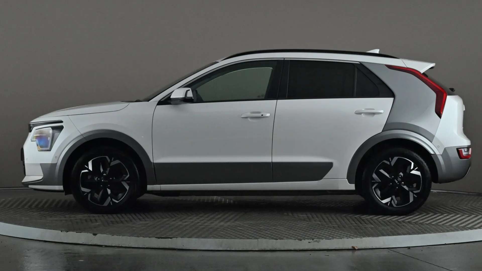 A 2022 KIA NIRO 150kW 4 65kWh Auto A 2022 KIA NIRO 150kW 4 65kWh Auto
