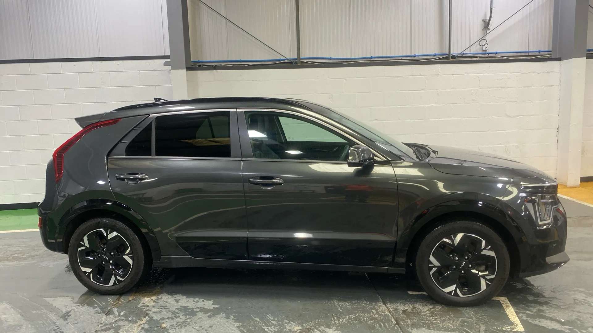 A 2023 KIA NIRO 150kW 4 65kWh Auto A 2023 KIA NIRO 150kW 4 65kWh Auto