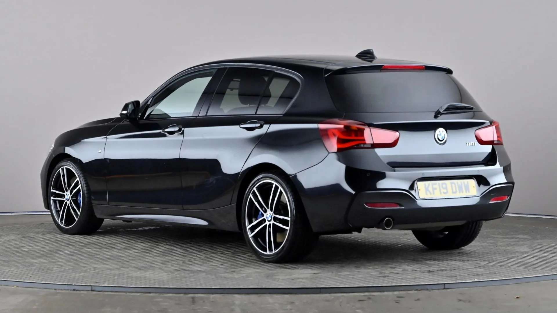 2019 BMW 1 SERIES 2019 BMW 1 SERIES