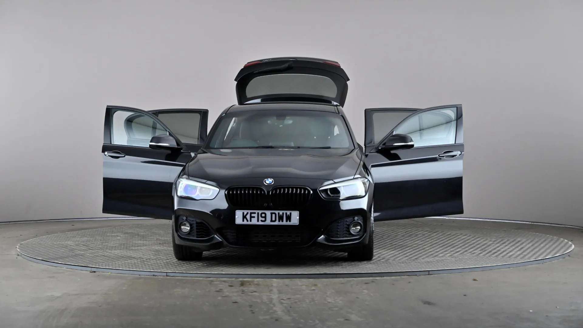 2019 BMW 1 SERIES 2019 BMW 1 SERIES