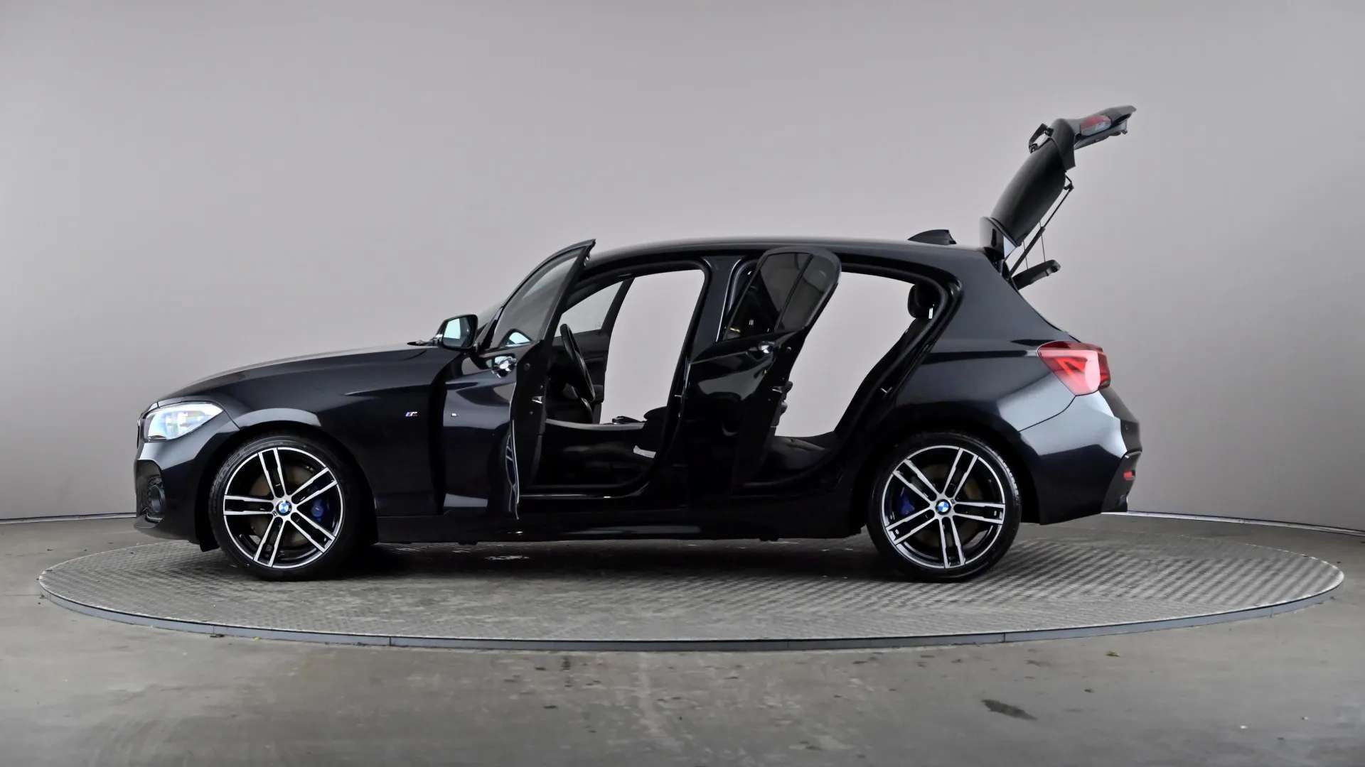 2019 BMW 1 SERIES 2019 BMW 1 SERIES