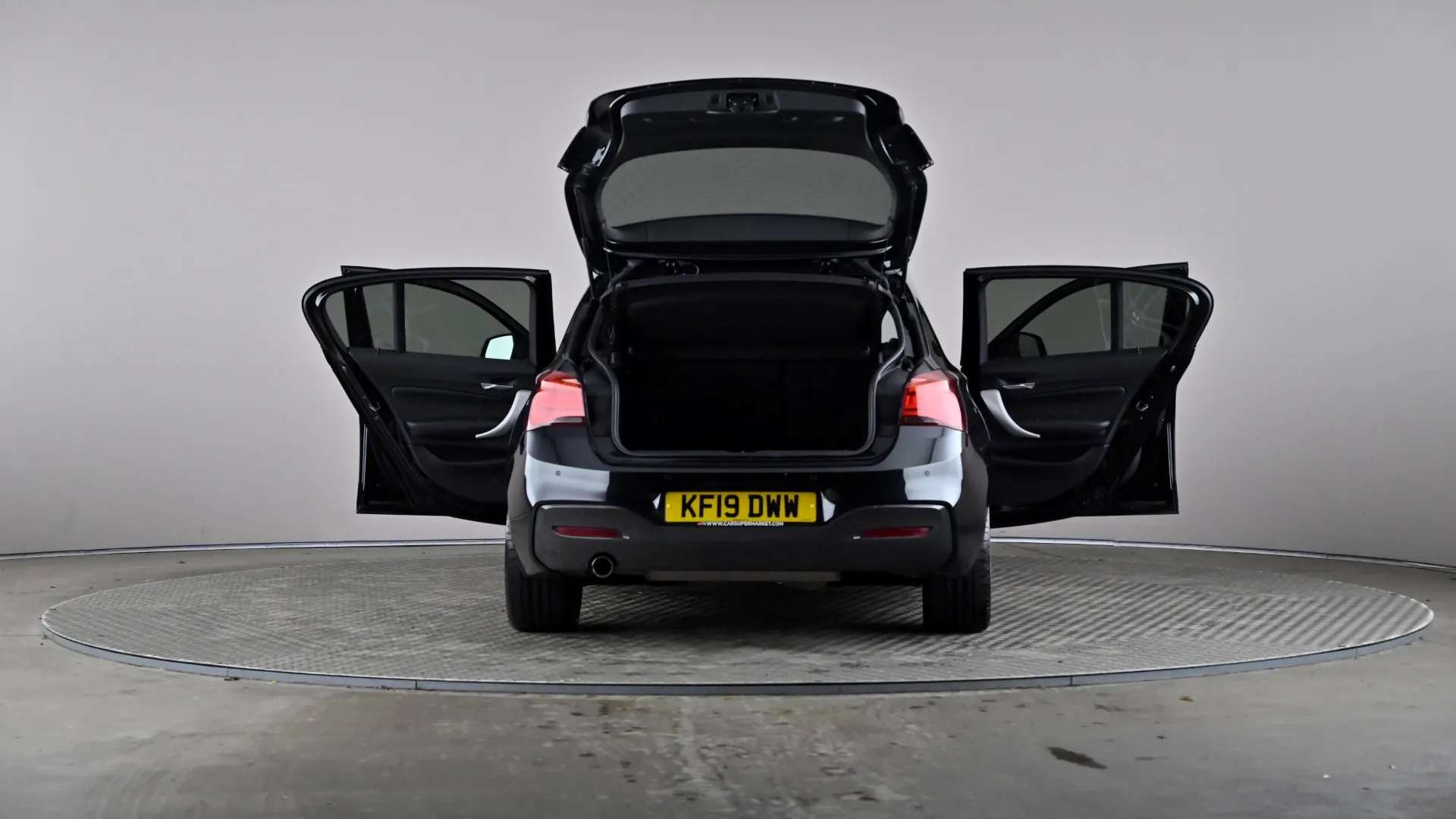 2019 BMW 1 SERIES 2019 BMW 1 SERIES