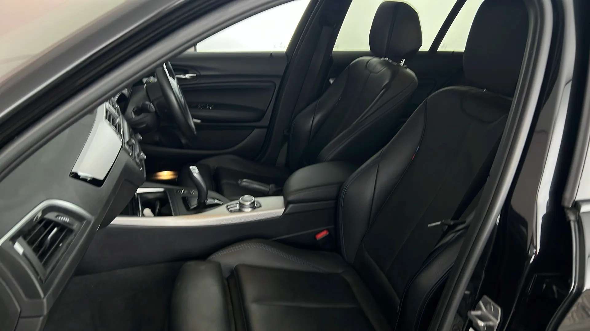 2019 BMW 1 SERIES 2019 BMW 1 SERIES