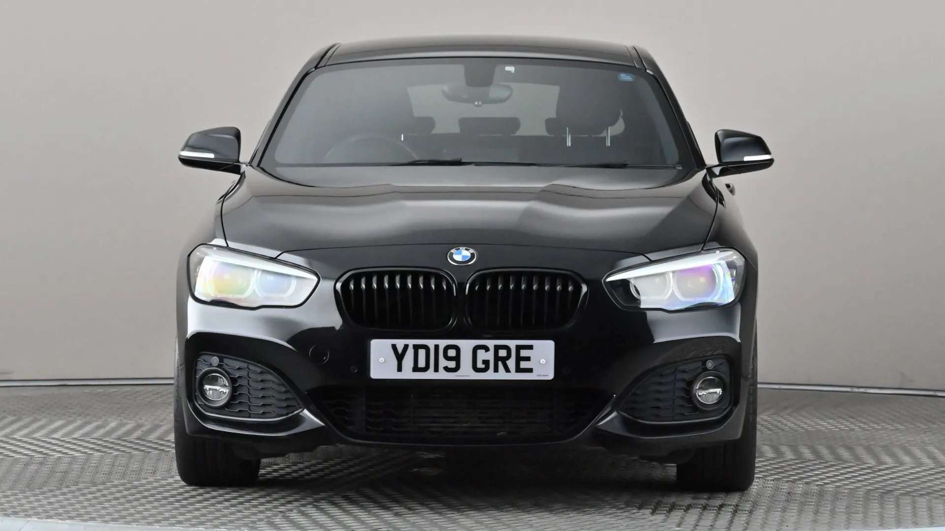 A 2019 BMW 1 SERIES 120d M Sport Shadow Ed Step Auto A 2019 BMW 1 SERIES 120d M Sport Shadow Ed Step Auto