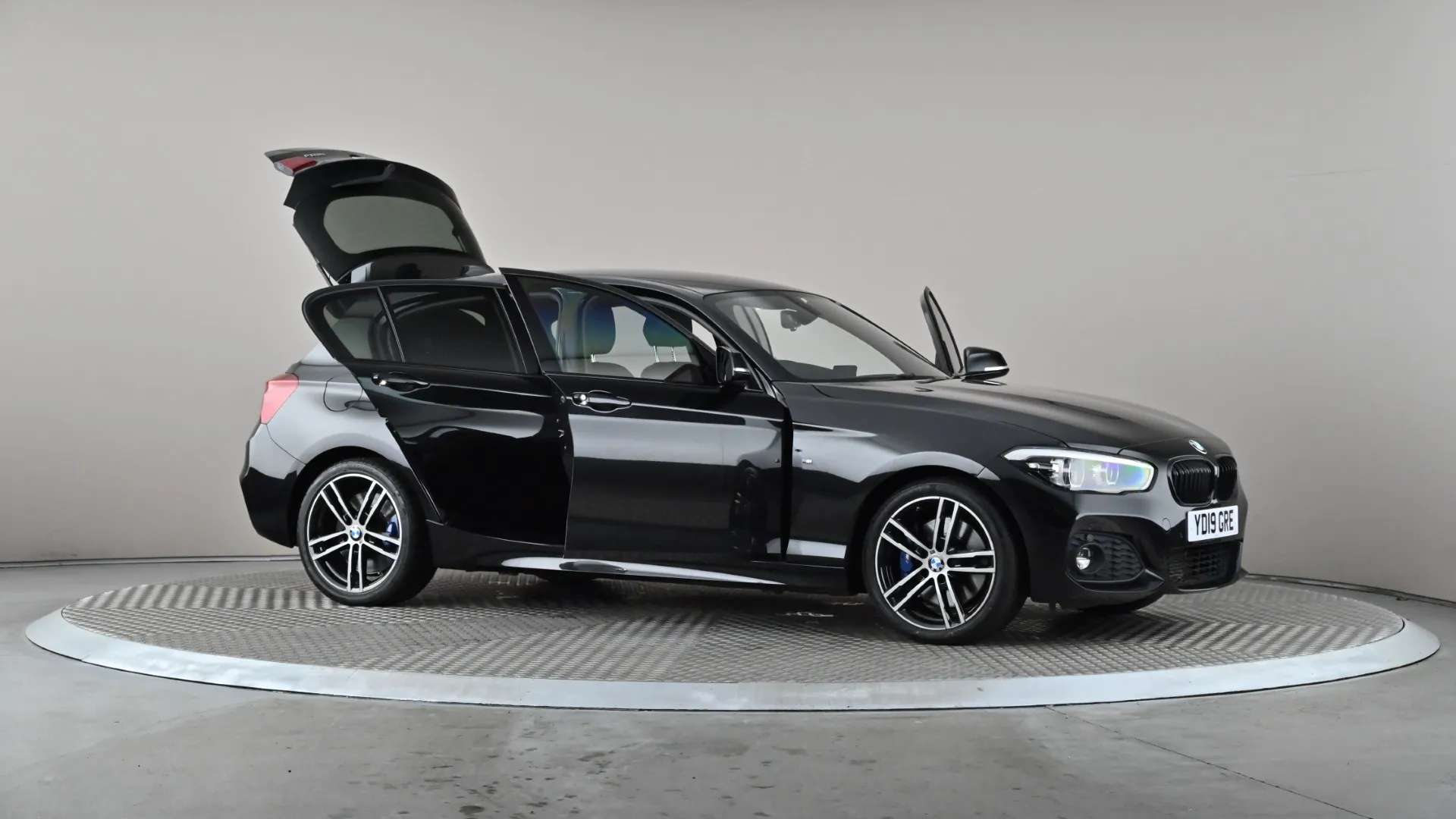 2019 BMW 1 SERIES 2019 BMW 1 SERIES