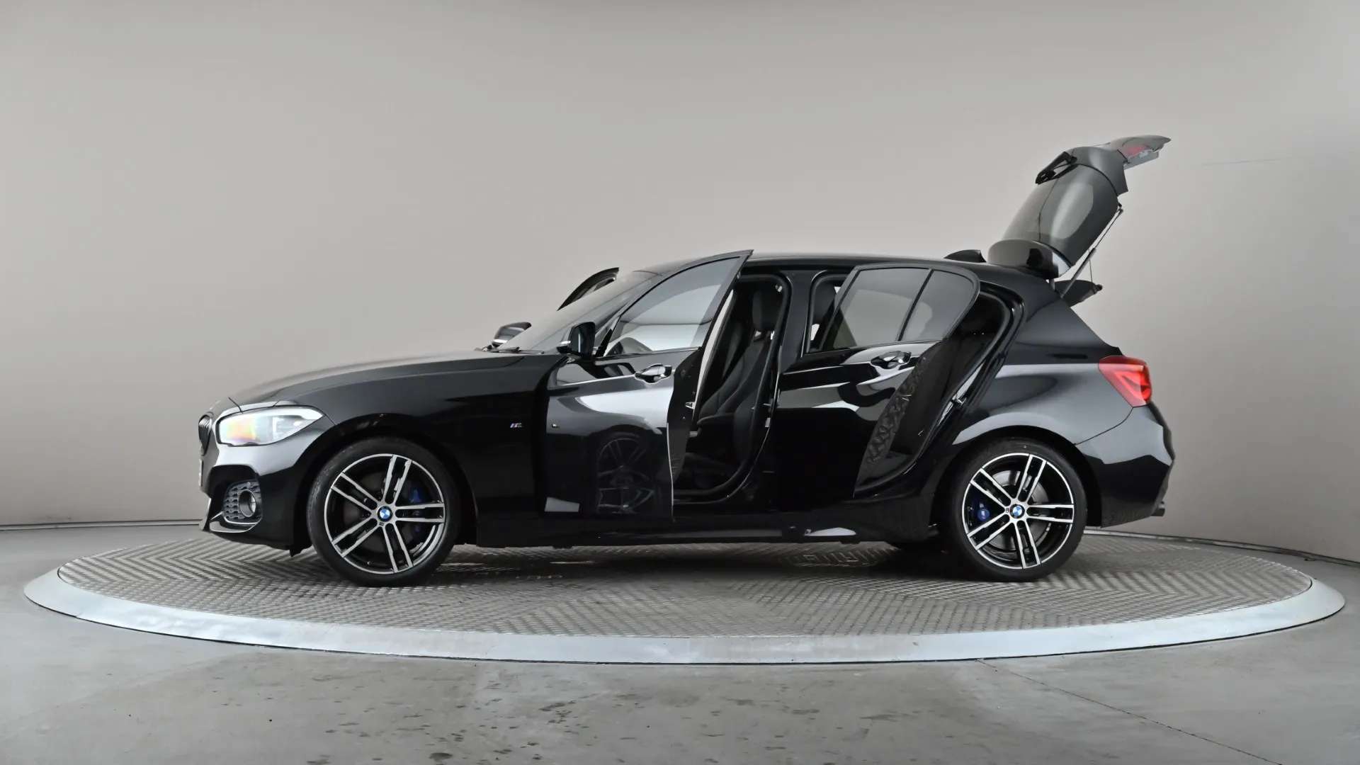 2019 BMW 1 SERIES 2019 BMW 1 SERIES