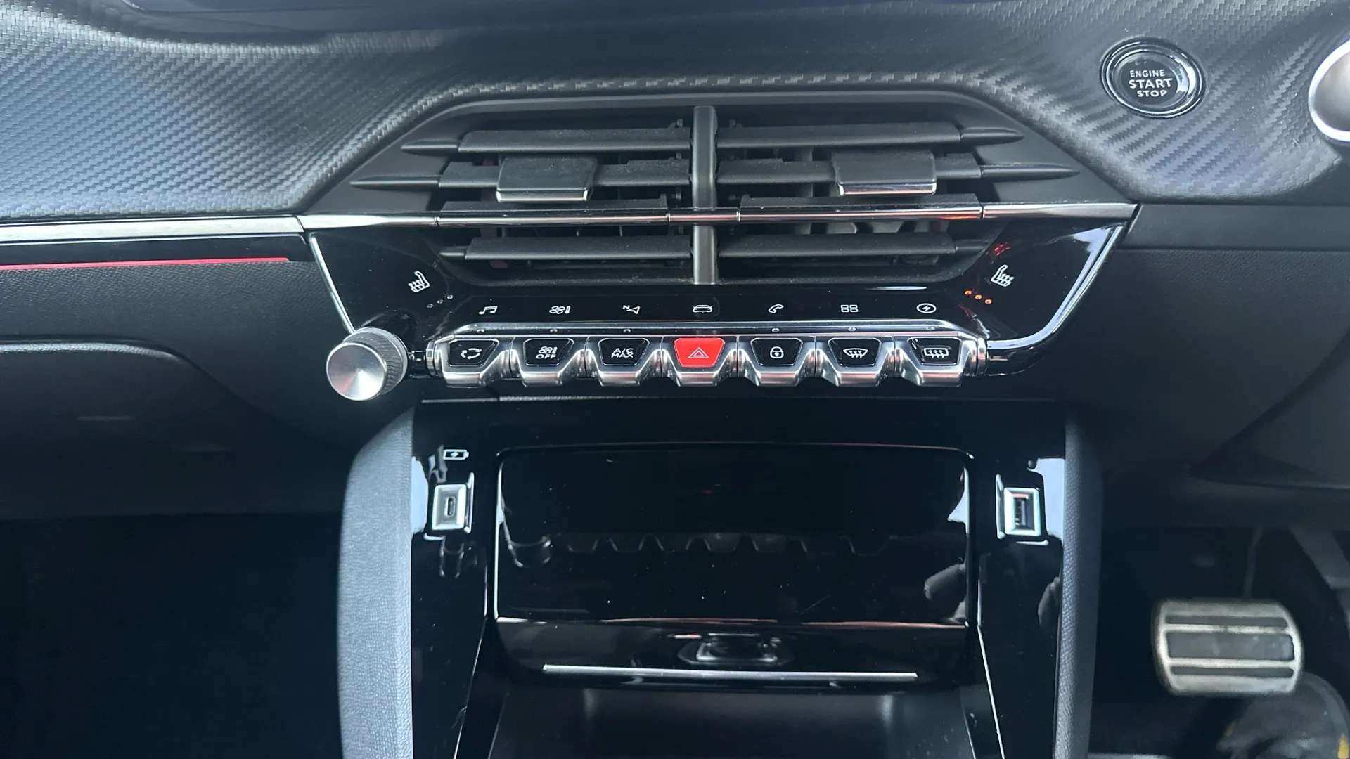 2021 PEUGEOT 2008 2021 PEUGEOT 2008