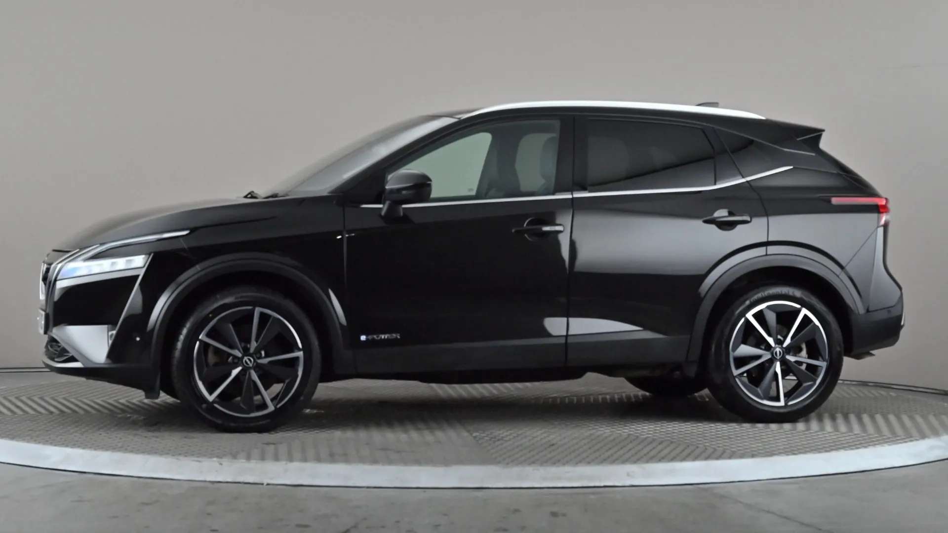A 2023 NISSAN QASHQAI 1.5 E-Power Tekna Auto A 2023 NISSAN QASHQAI 1.5 E-Power Tekna Auto