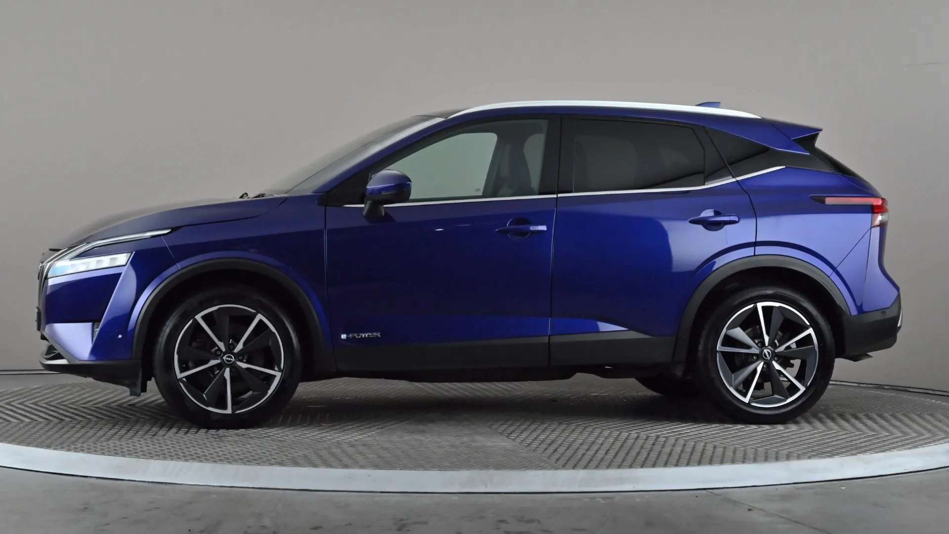 A 2022 NISSAN QASHQAI 1.5 E-Power Tekna Auto A 2022 NISSAN QASHQAI 1.5 E-Power Tekna Auto