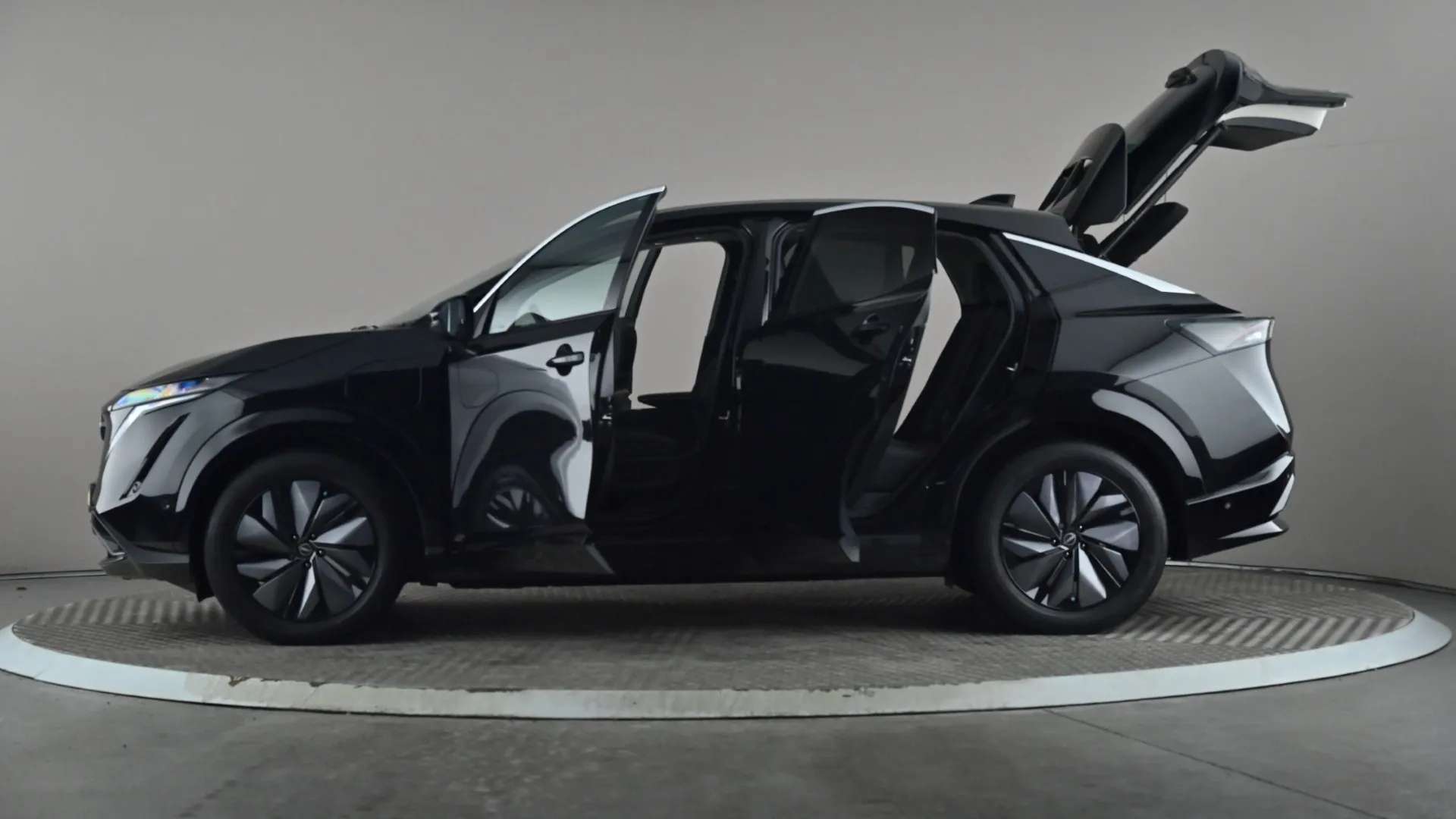 2022 NISSAN ARIYA 2022 NISSAN ARIYA