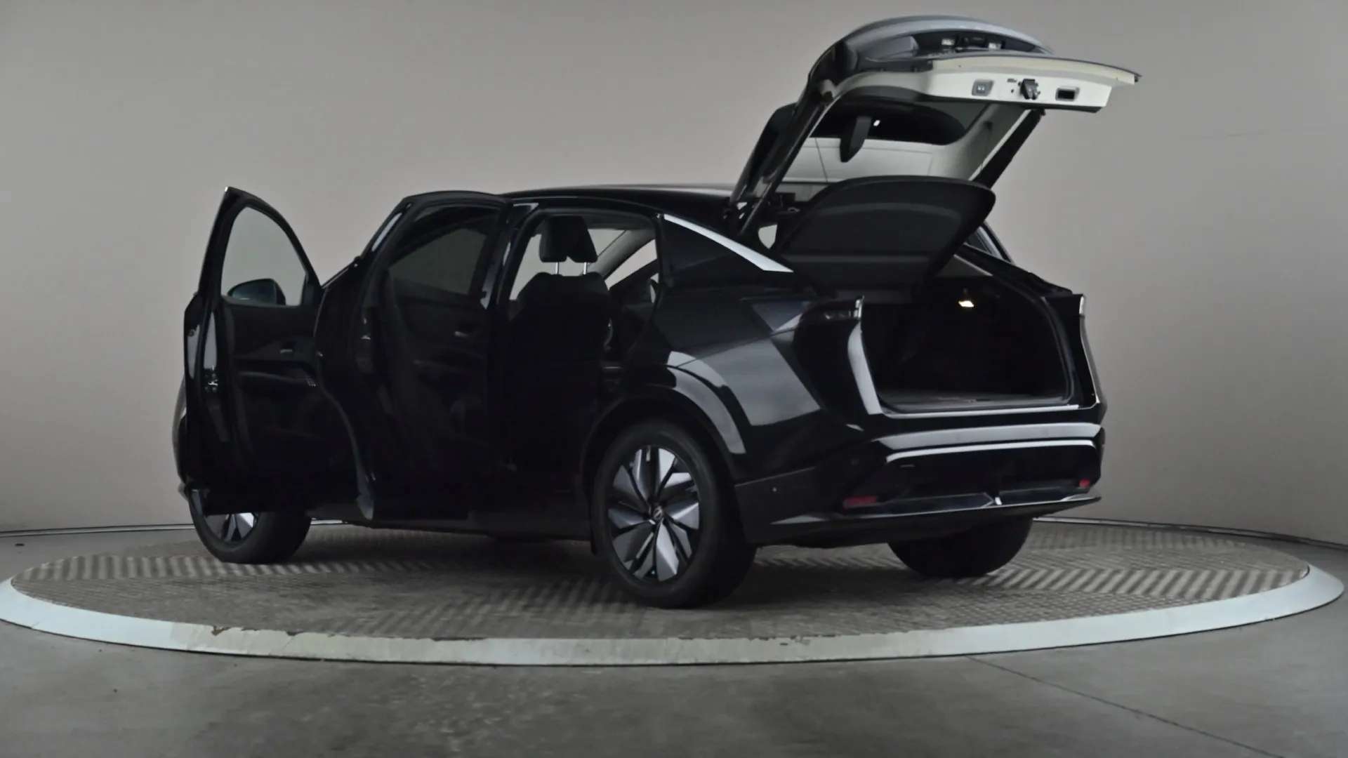 2022 NISSAN ARIYA 2022 NISSAN ARIYA