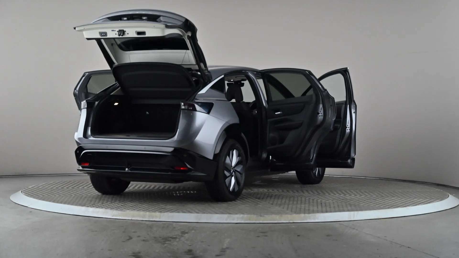 2024 NISSAN ARIYA 2024 NISSAN ARIYA