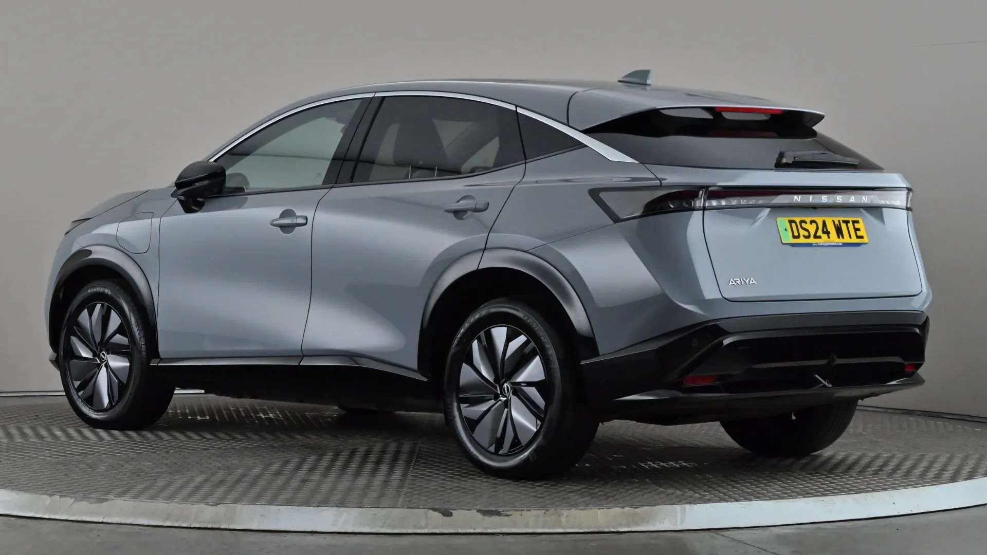 A 2024 NISSAN ARIYA 178kW Advance 87kWh 22kWCh Auto A 2024 NISSAN ARIYA 178kW Advance 87kWh 22kWCh Auto