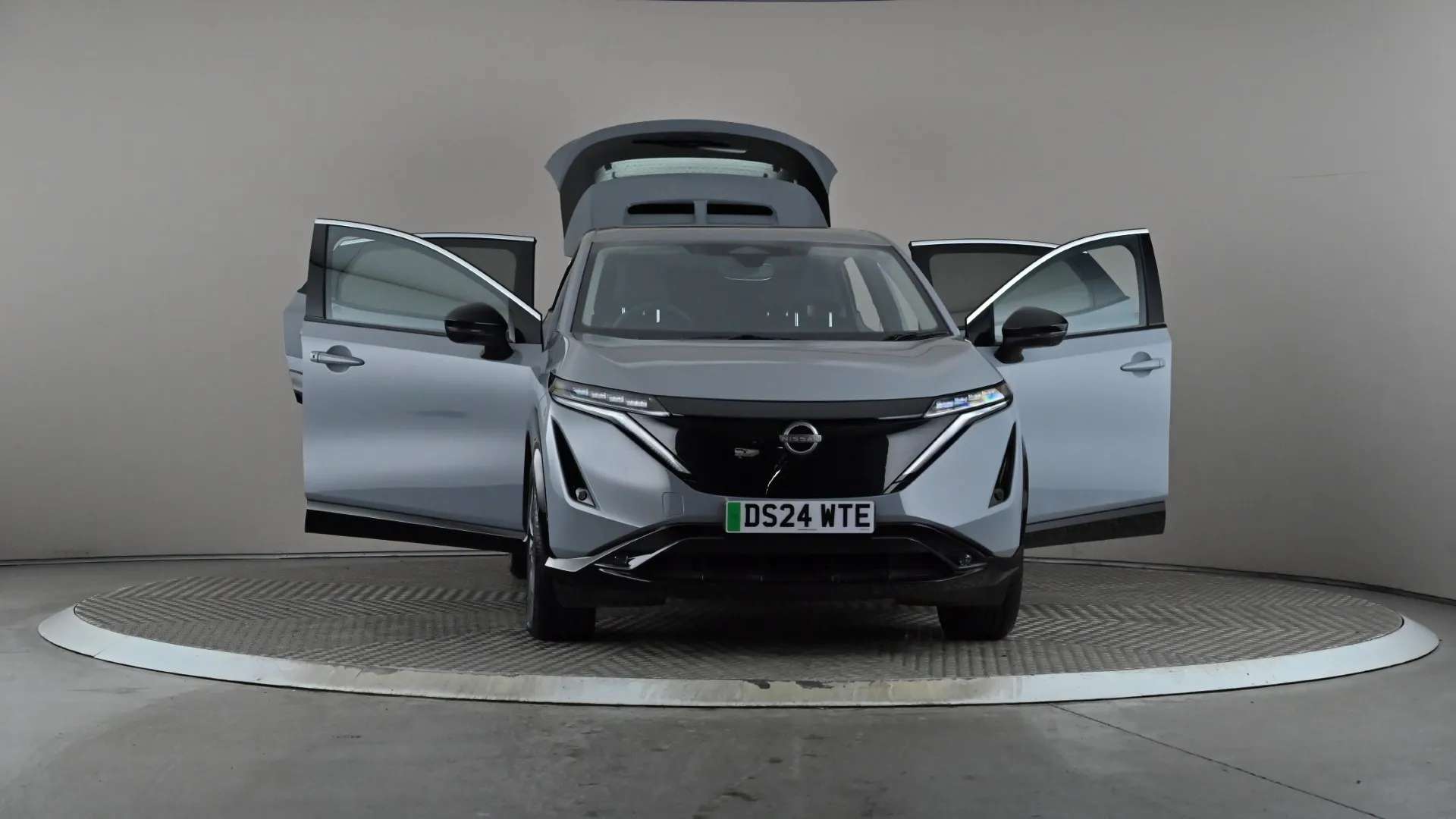 2024 NISSAN ARIYA 2024 NISSAN ARIYA