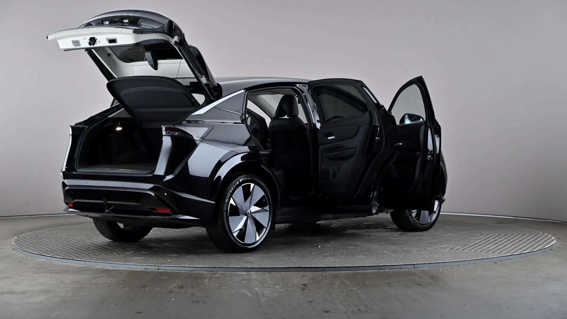 2023 NISSAN ARIYA 2023 NISSAN ARIYA