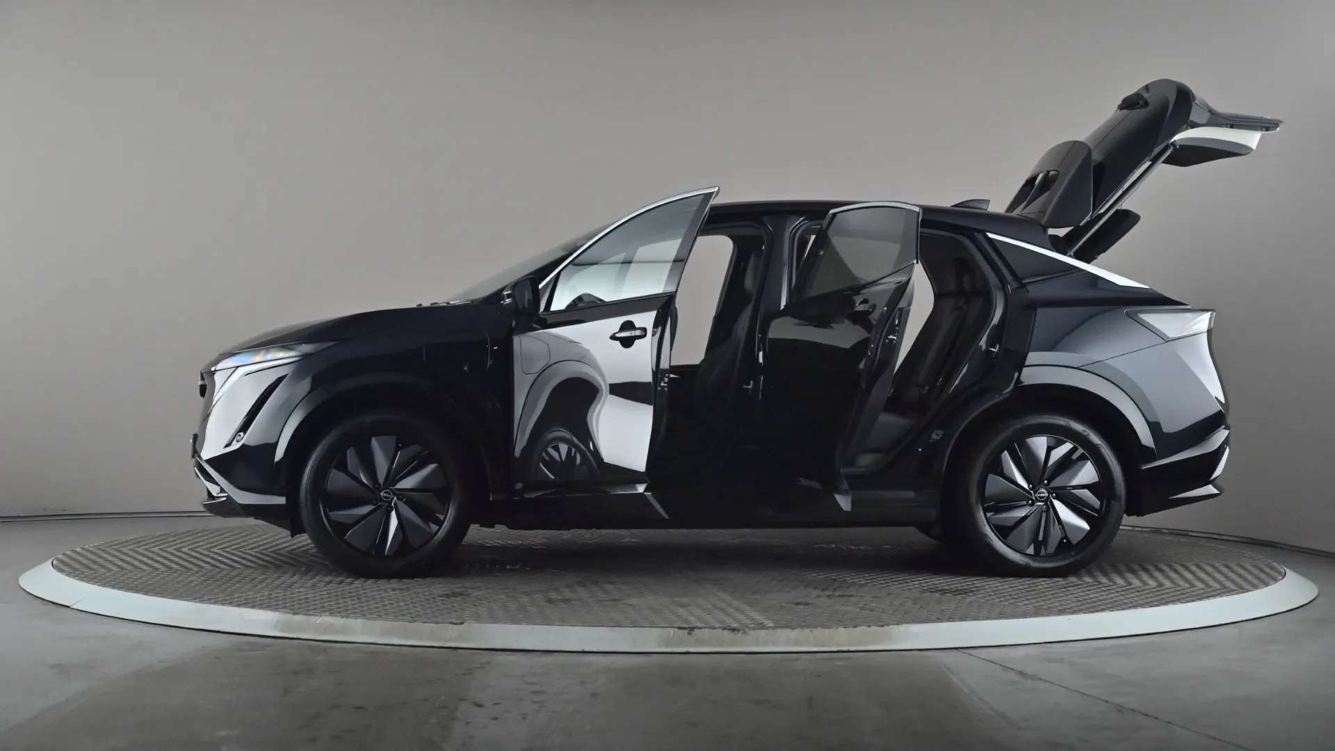 2024 NISSAN ARIYA 2024 NISSAN ARIYA