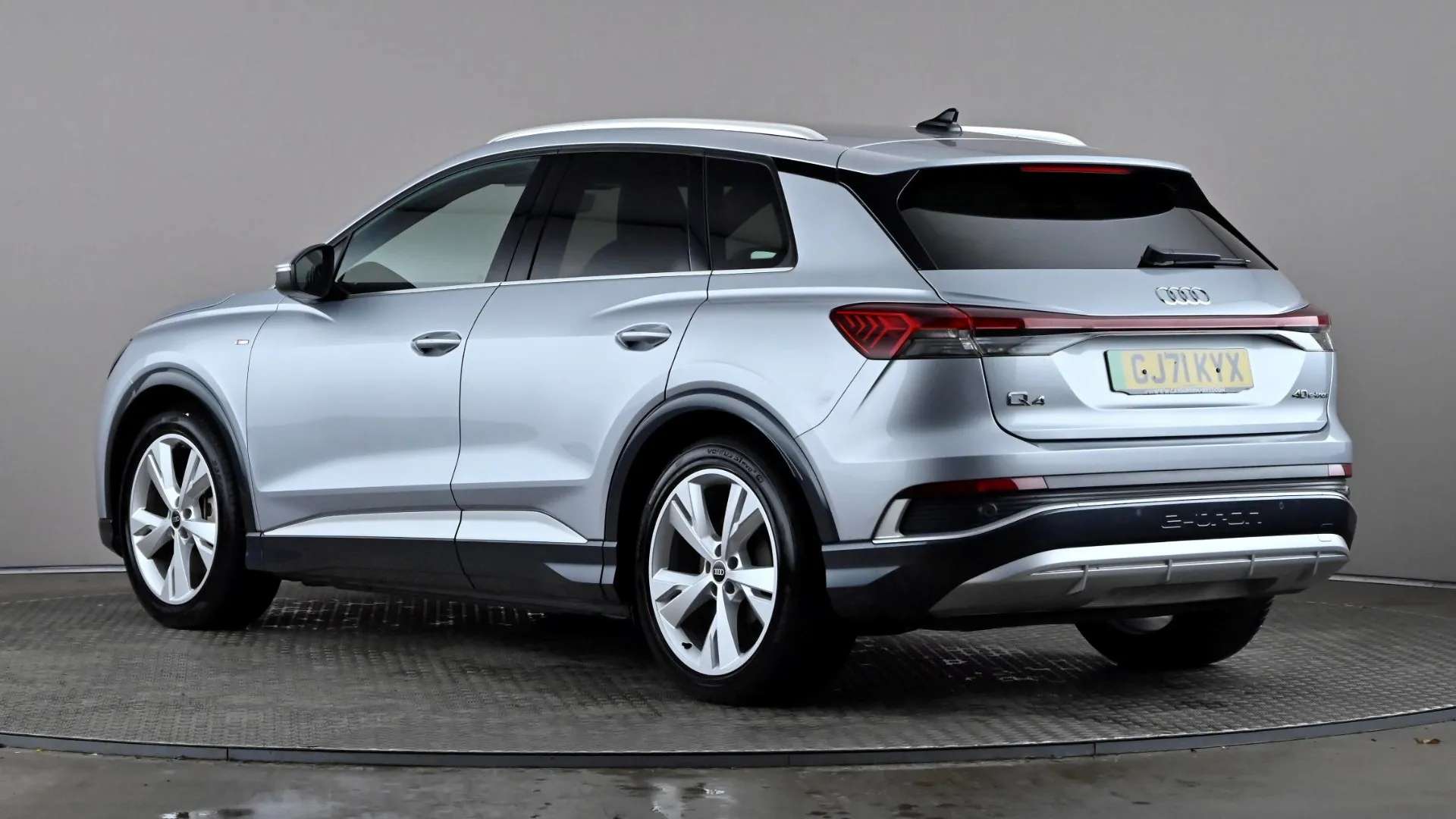 A 2021 AUDI Q4 150kW 40 82kWh S Line Auto A 2021 AUDI Q4 150kW 40 82kWh S Line Auto