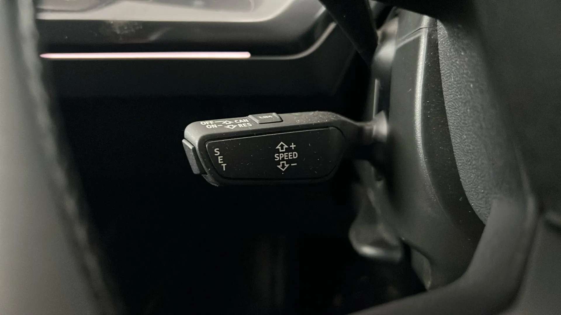 2021 AUDI Q4 2021 AUDI Q4