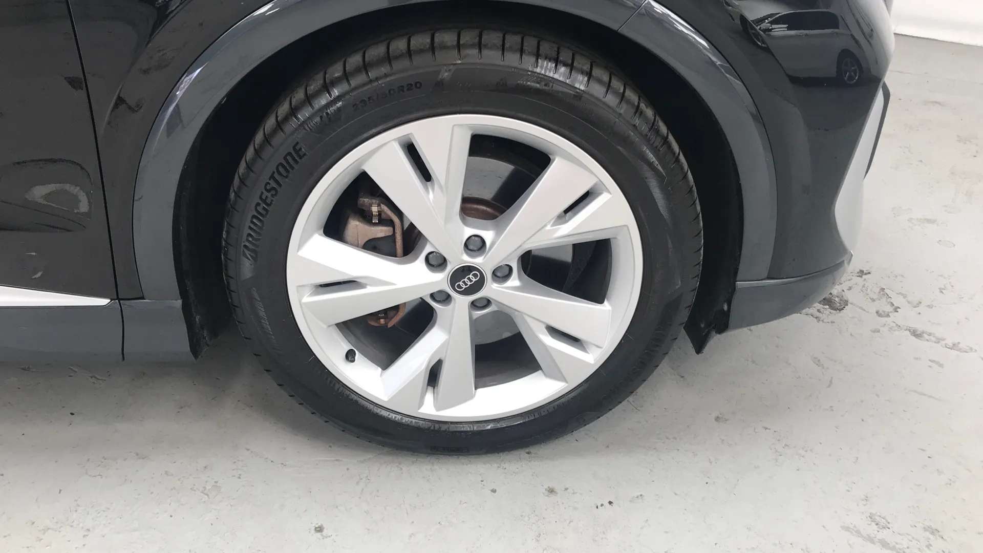 2021 AUDI Q4 2021 AUDI Q4