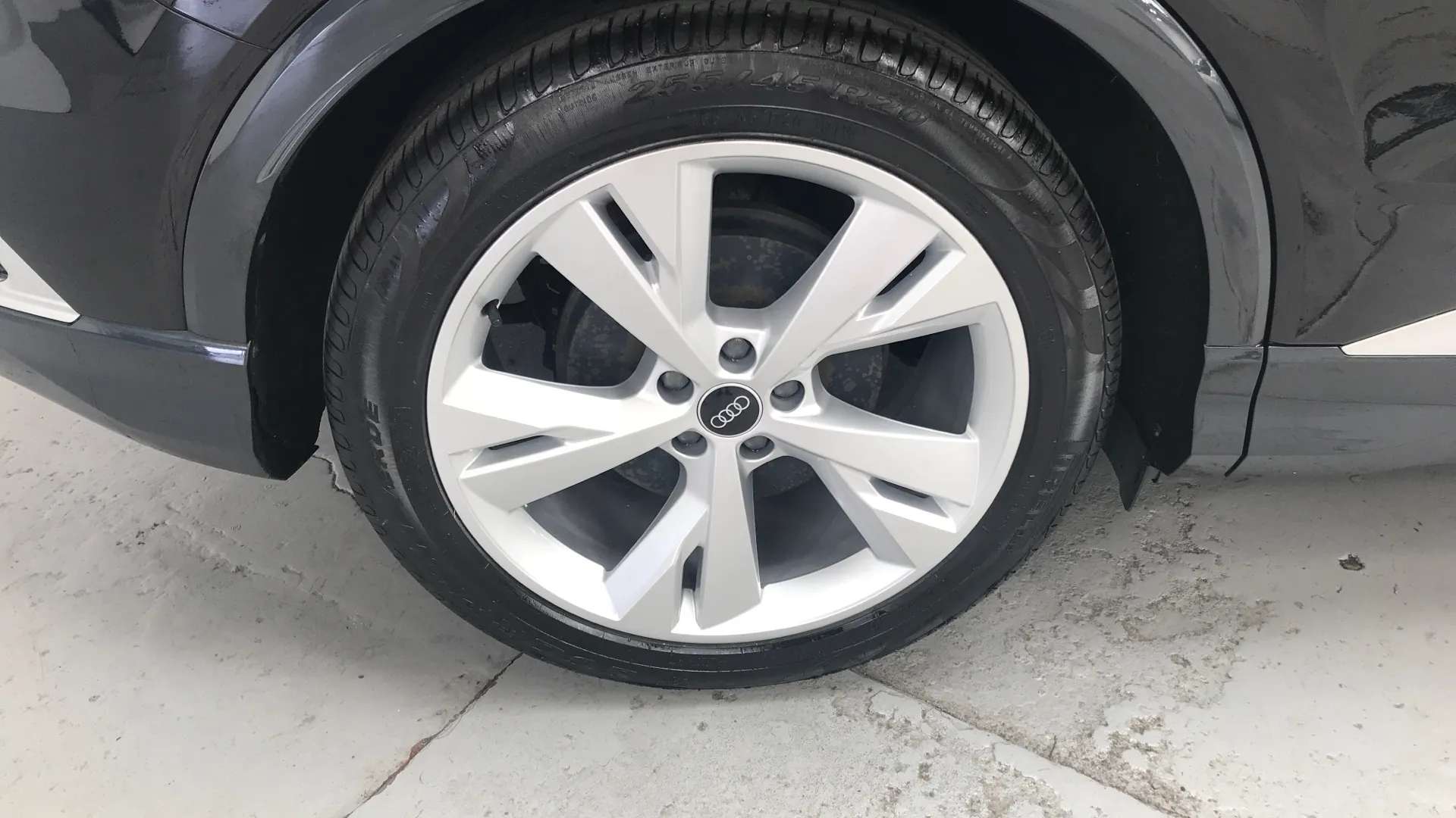 2021 AUDI Q4 2021 AUDI Q4