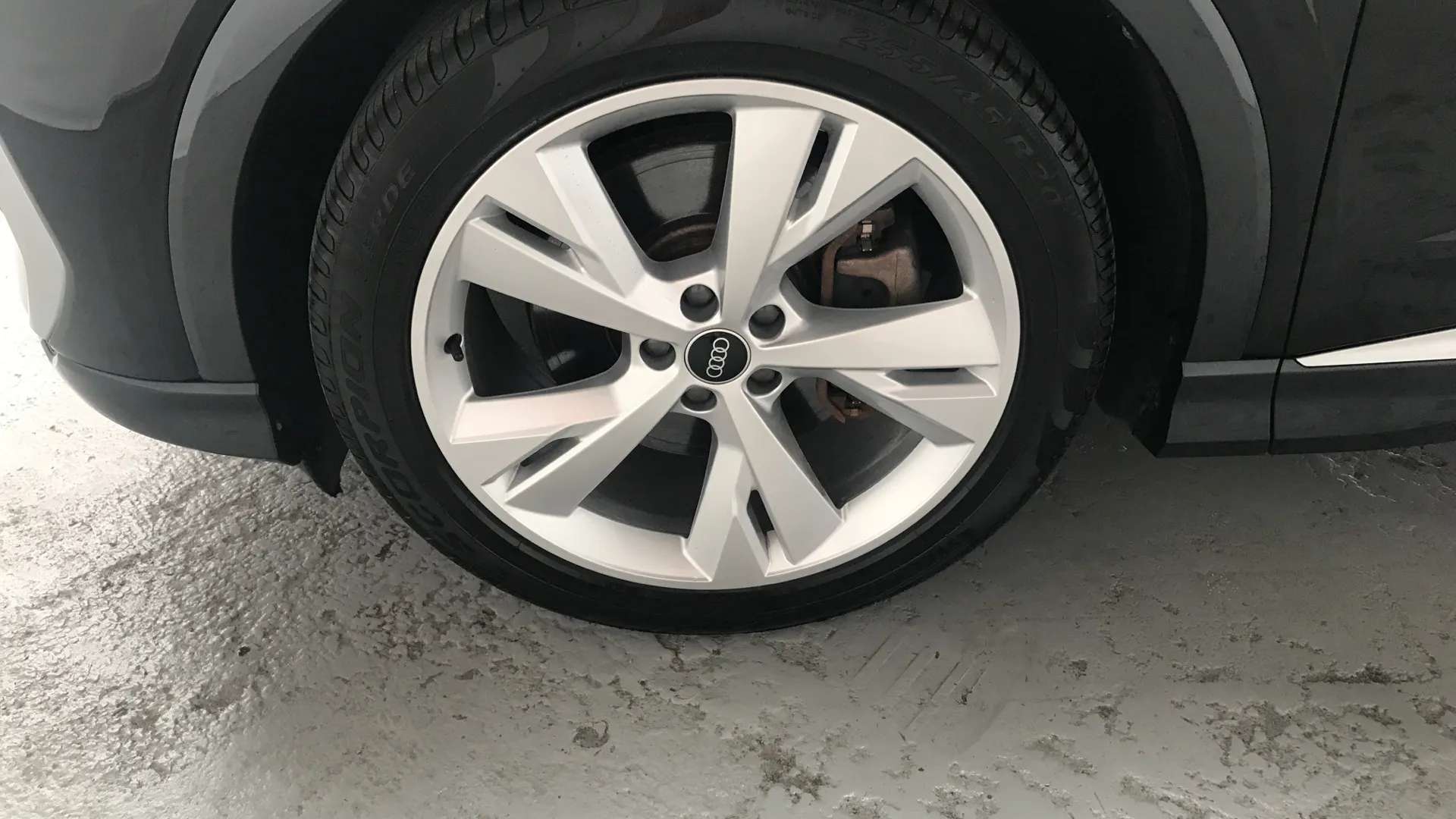 2021 AUDI Q4 2021 AUDI Q4