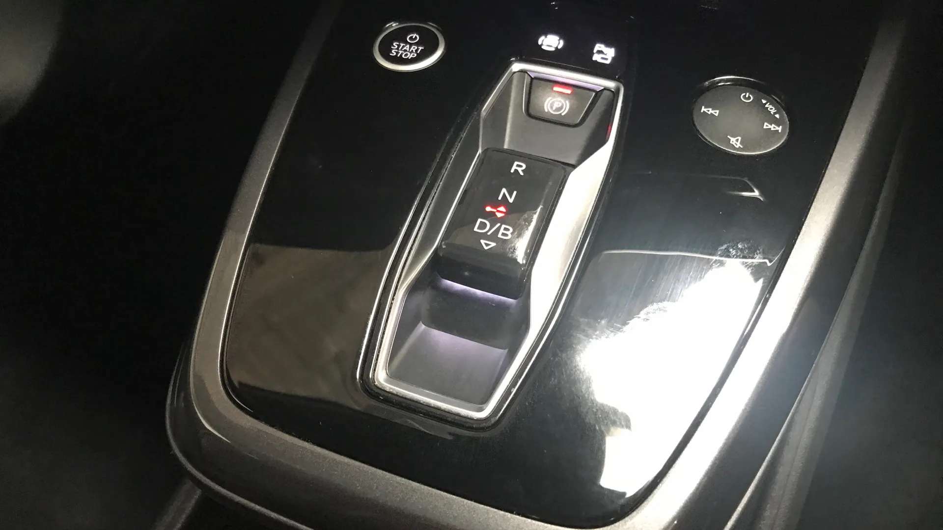 2021 AUDI Q4 2021 AUDI Q4