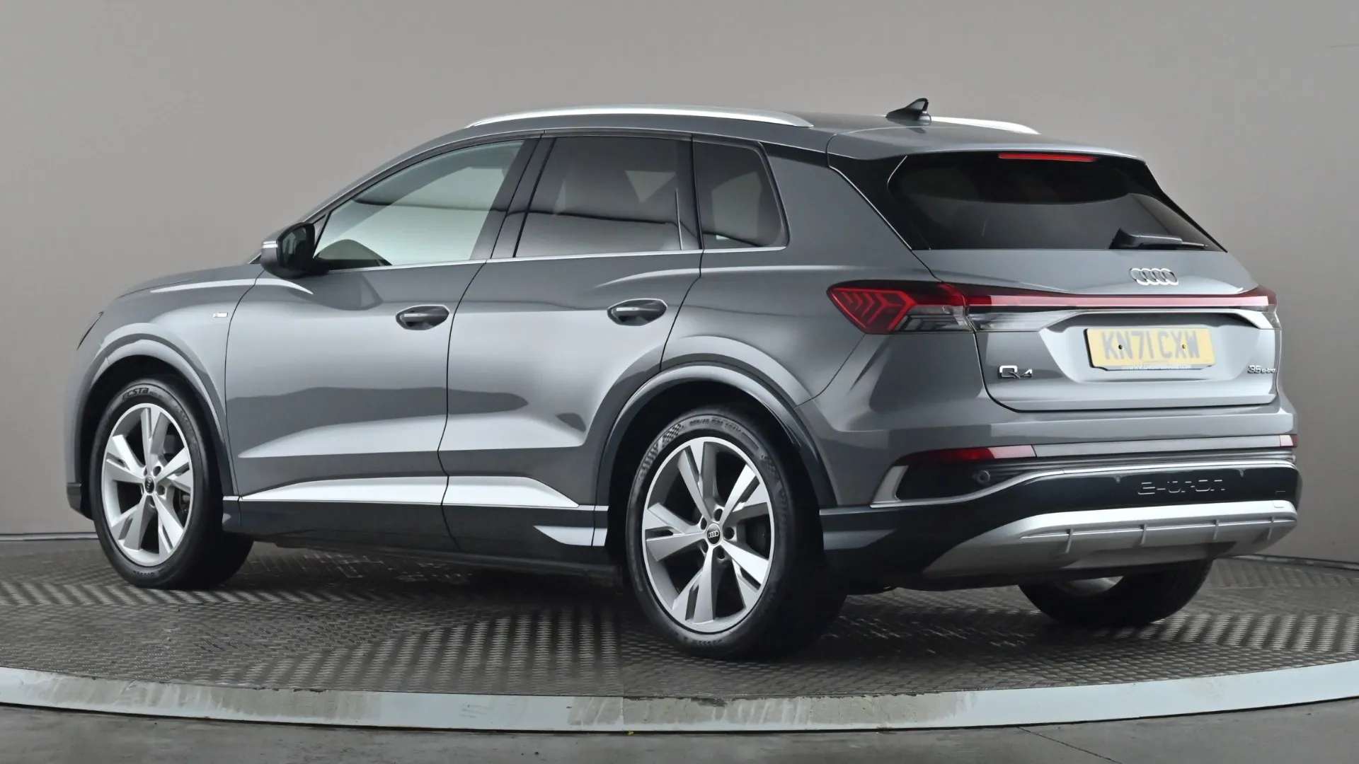 A 2021 AUDI Q4 125kW 35 55kWh S Line Auto A 2021 AUDI Q4 125kW 35 55kWh S Line Auto