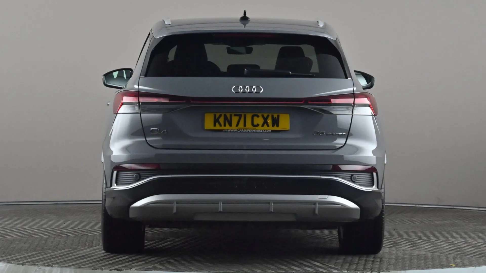 2021 AUDI Q4 2021 AUDI Q4