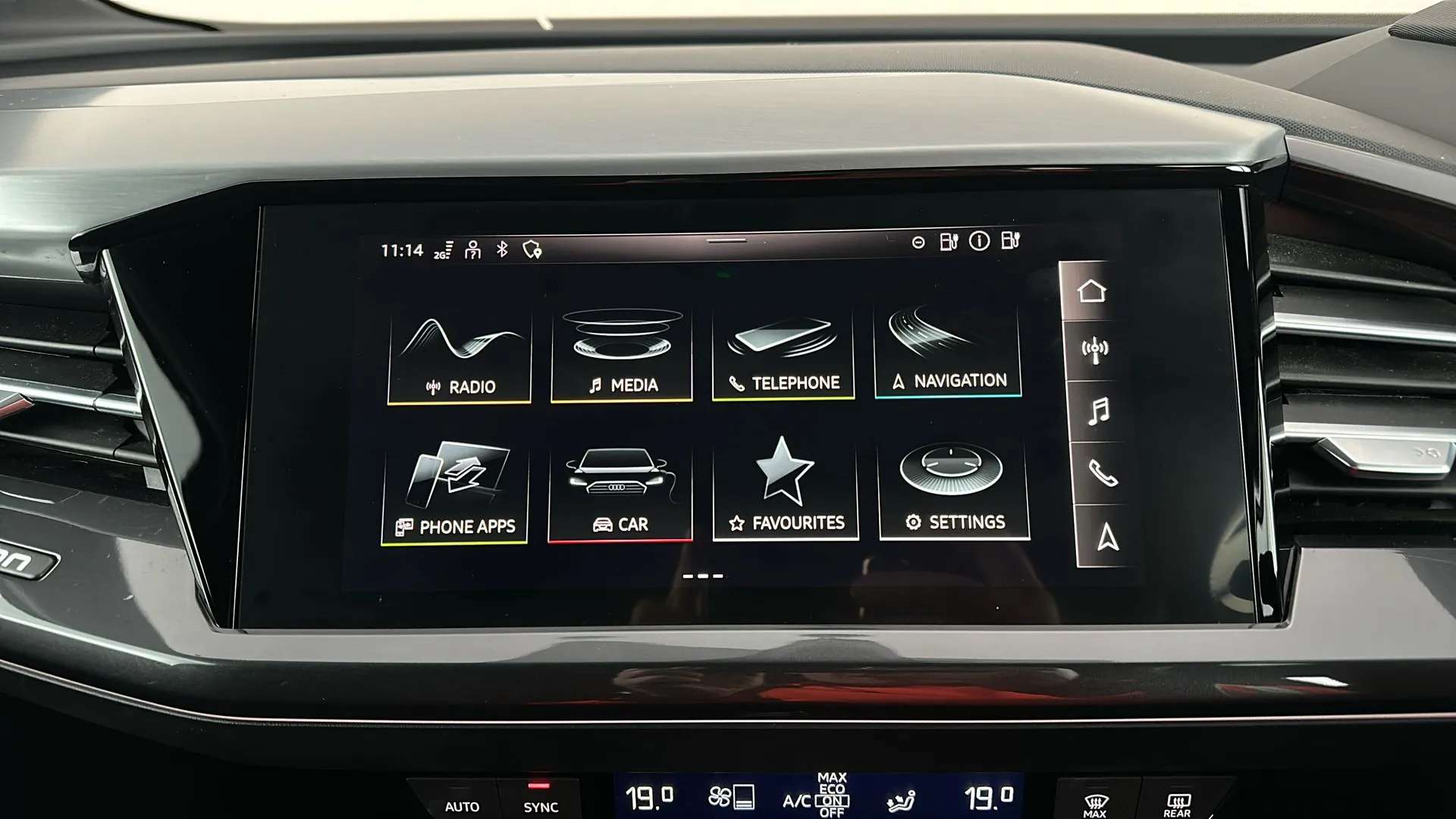 2021 AUDI Q4 2021 AUDI Q4