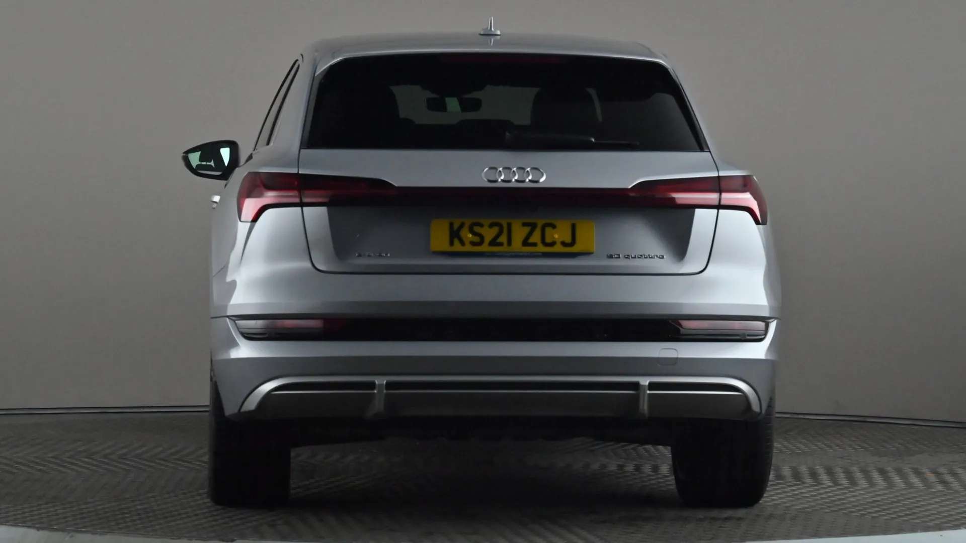2021 AUDI E-TRON 2021 AUDI E-TRON