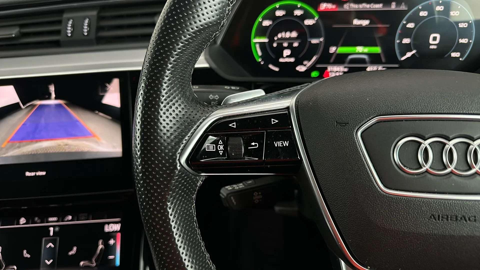 2021 AUDI E-TRON 2021 AUDI E-TRON