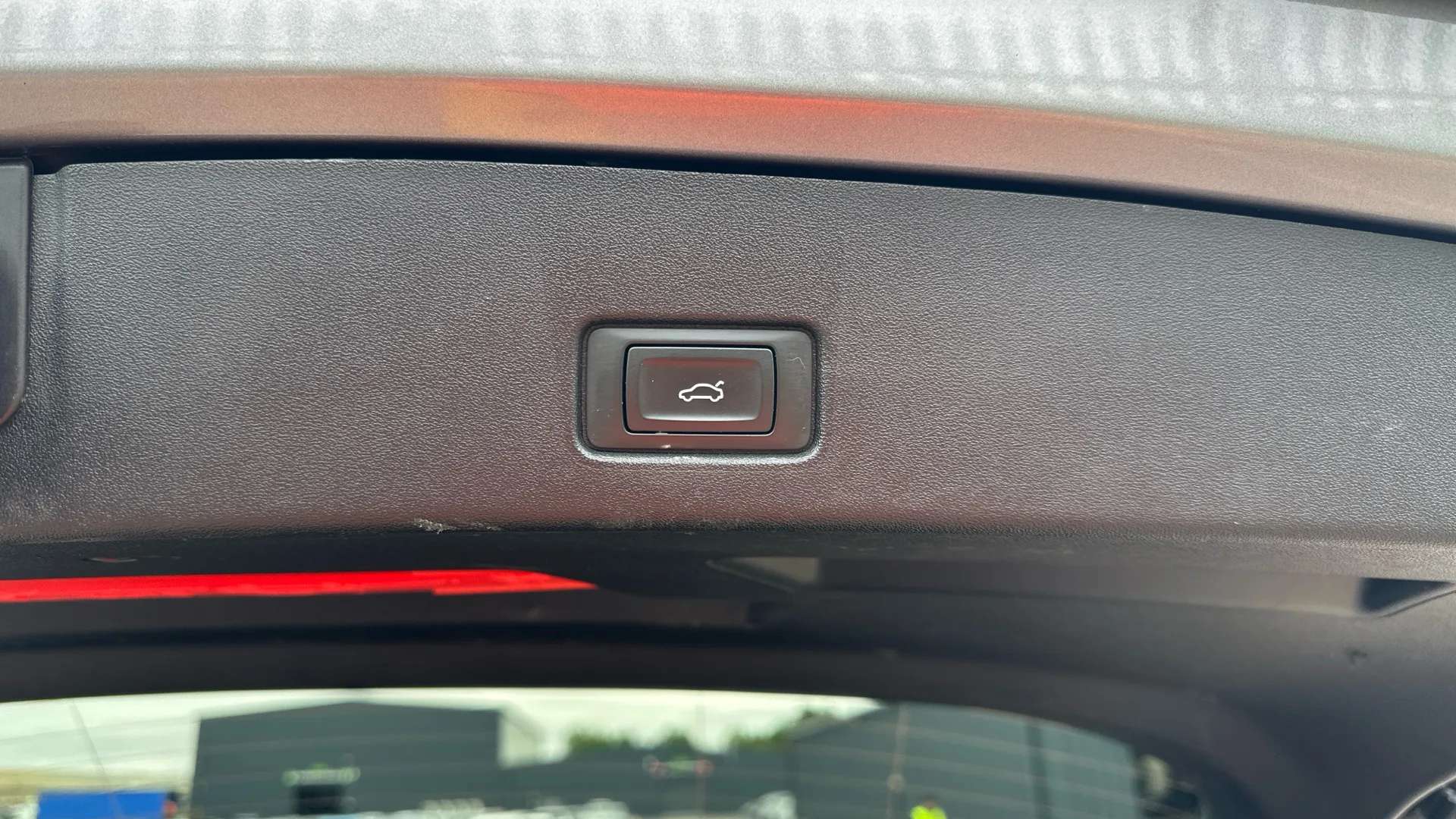 2023 AUDI Q4 2023 AUDI Q4