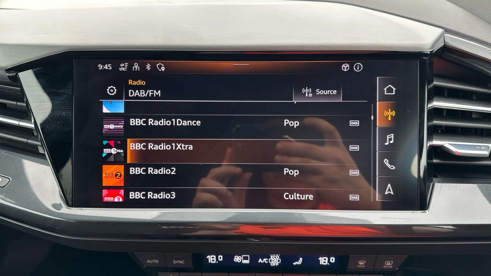 2023 AUDI Q4 2023 AUDI Q4