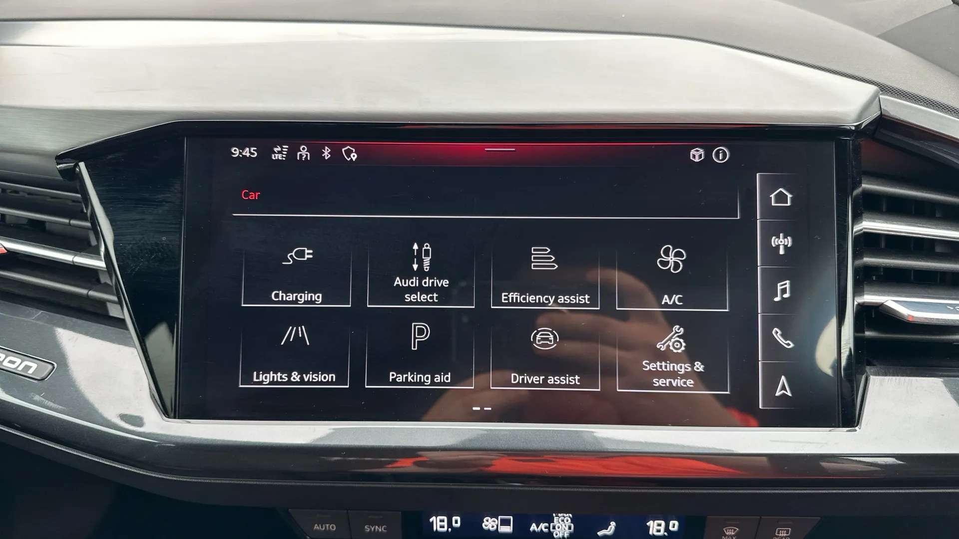 2023 AUDI Q4 2023 AUDI Q4