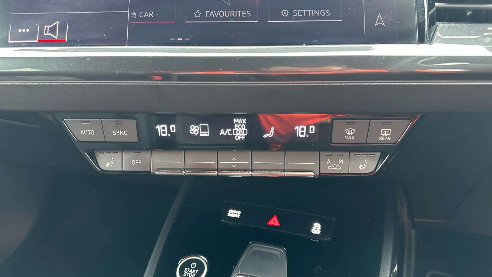2023 AUDI Q4 2023 AUDI Q4