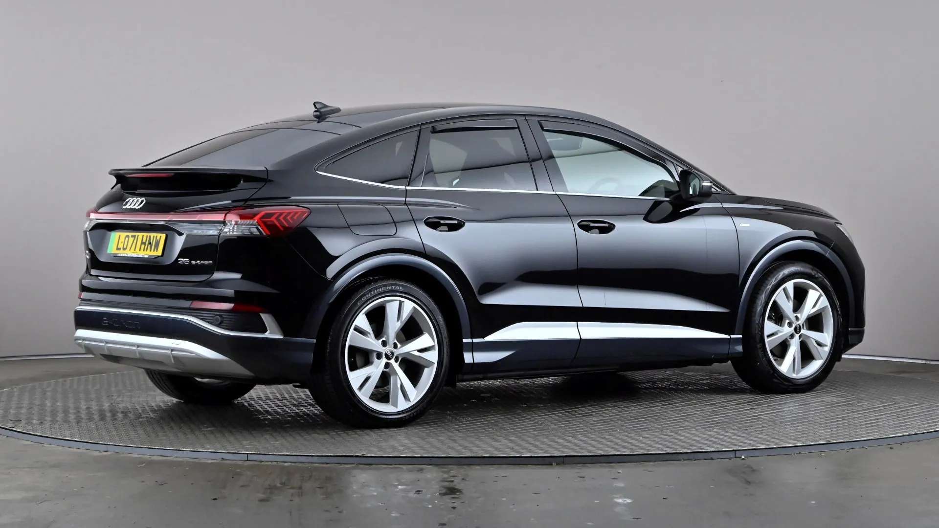 2022 AUDI Q4 2022 AUDI Q4