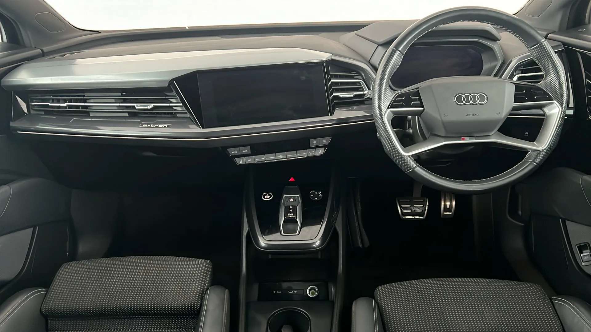 2022 AUDI Q4 2022 AUDI Q4